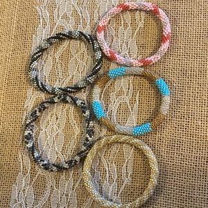 (5) Boutique Trendy Seed Bead Bangle Bracelet